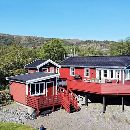 7 Person In Hébergement de vacances Klokkarvik